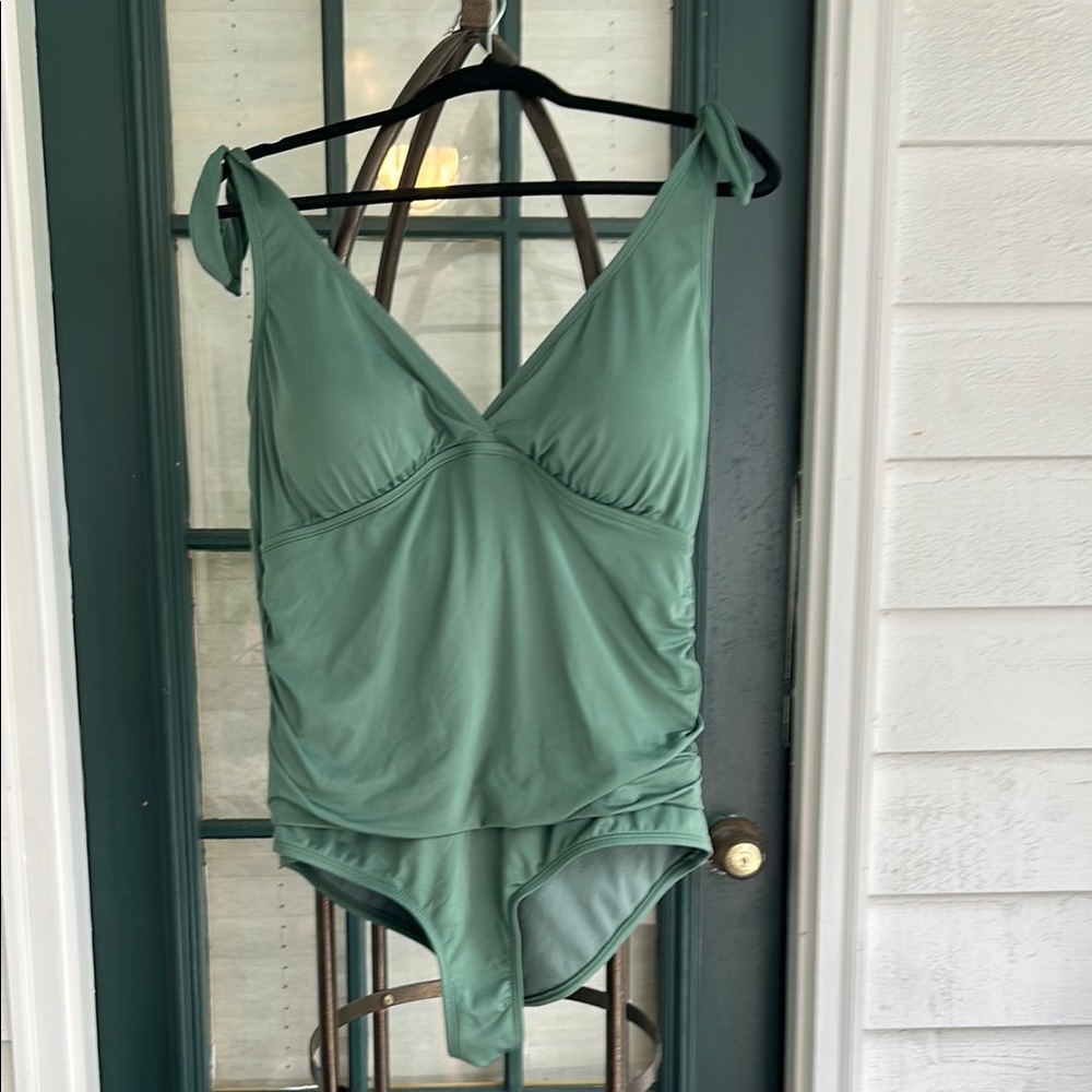 Jantzen Green One Piece Swimsuit